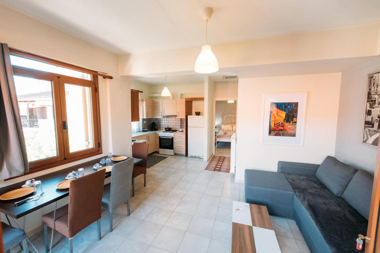 Muses Old Town Ioannina 2 Appartement Buitenkant foto